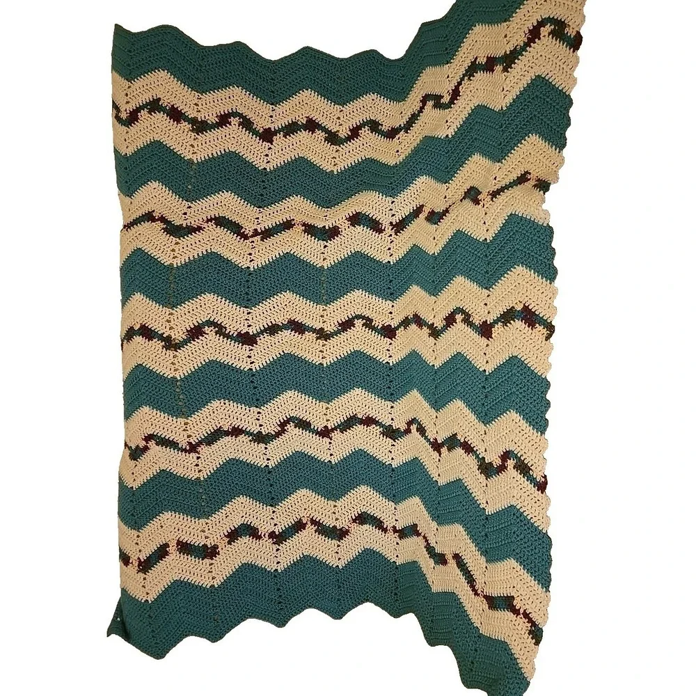 VTG 70s Crochet Afghan Blanket Turquoise White Burgundy Chevron Boho MCM 67x57